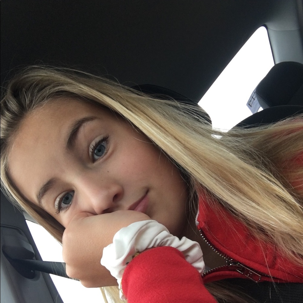 Meet your Posher, Brynne